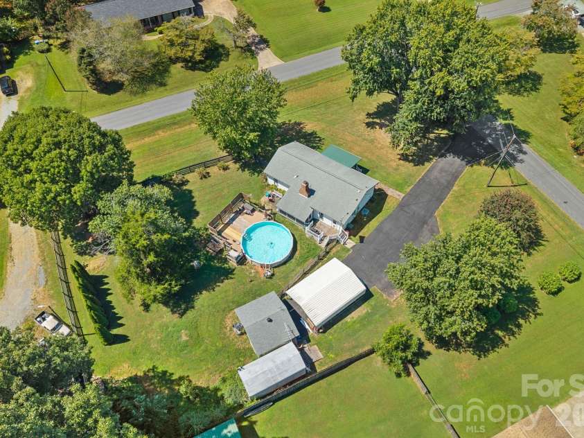 14700 August Lane, Charlotte, NC 28227.  MLS# CAR4423705, YatesRealty ID 50124. 