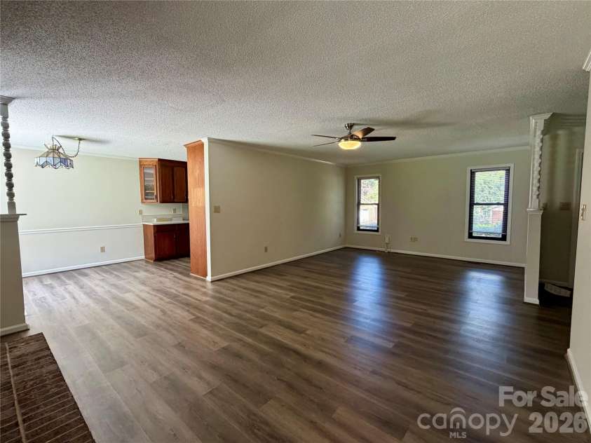 304 Plaza Drive, Harrisburg, NC 28075.  MLS# CAR4423605, YatesRealty ID 50125. 