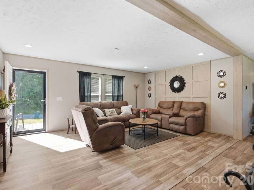 3194 Medicine Bow None, Claremont, NC 28610.  MLS# CAR4423072, YatesRealty ID 50126. 