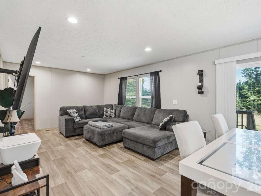 3194 Medicine Bow None, Claremont, NC 28610.  MLS# CAR4423072, YatesRealty ID 50126. 