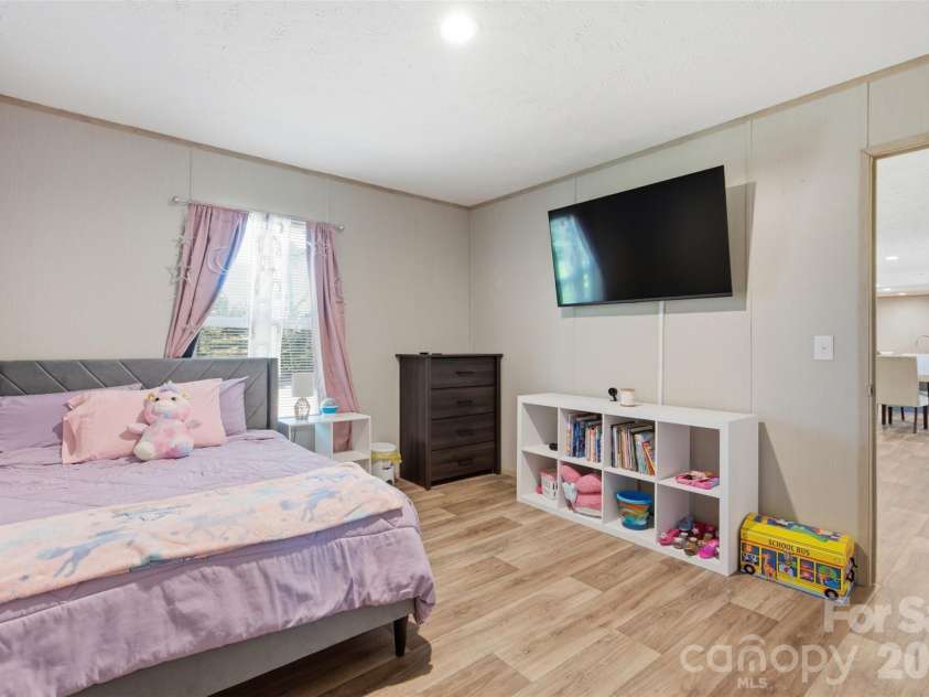 3194 Medicine Bow None, Claremont, NC 28610.  MLS# CAR4423072, YatesRealty ID 50126. 