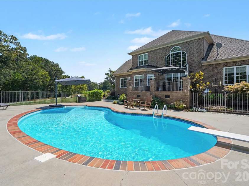 5805 Unionville Brief Road, Monroe, NC 28110.  MLS# CAR4423661, YatesRealty ID 50127. 