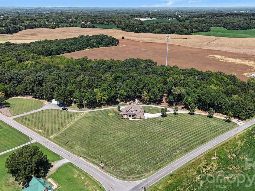 5805 Unionville Brief Road, Monroe, NC 28110.  MLS# CAR4423661, YatesRealty ID 50127. 