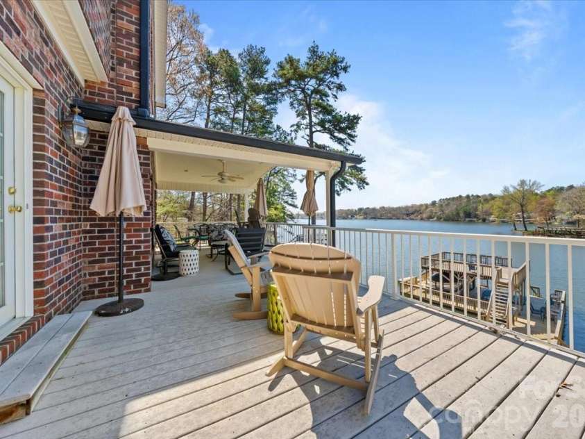 704 Shoreline Drive, New London, NC 28127.  MLS# CAR4361160, YatesRealty ID 50128. 