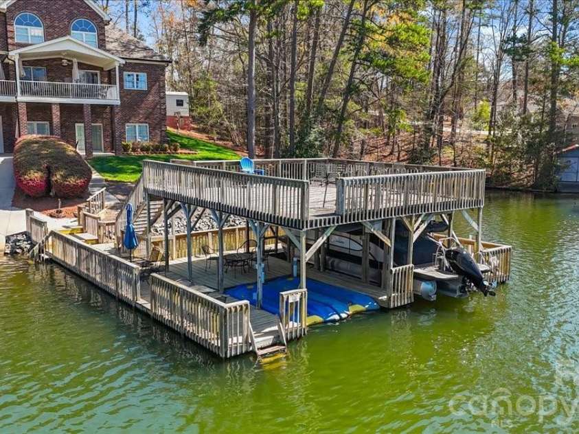 704 Shoreline Drive, New London, NC 28127.  MLS# CAR4361160, YatesRealty ID 50128. 