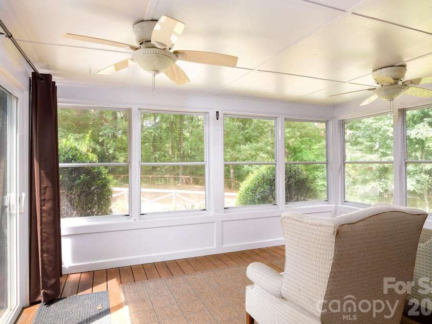 229 Random Road, Mocksville, NC 27028.  MLS# CAR4423714, YatesRealty ID 50129. 