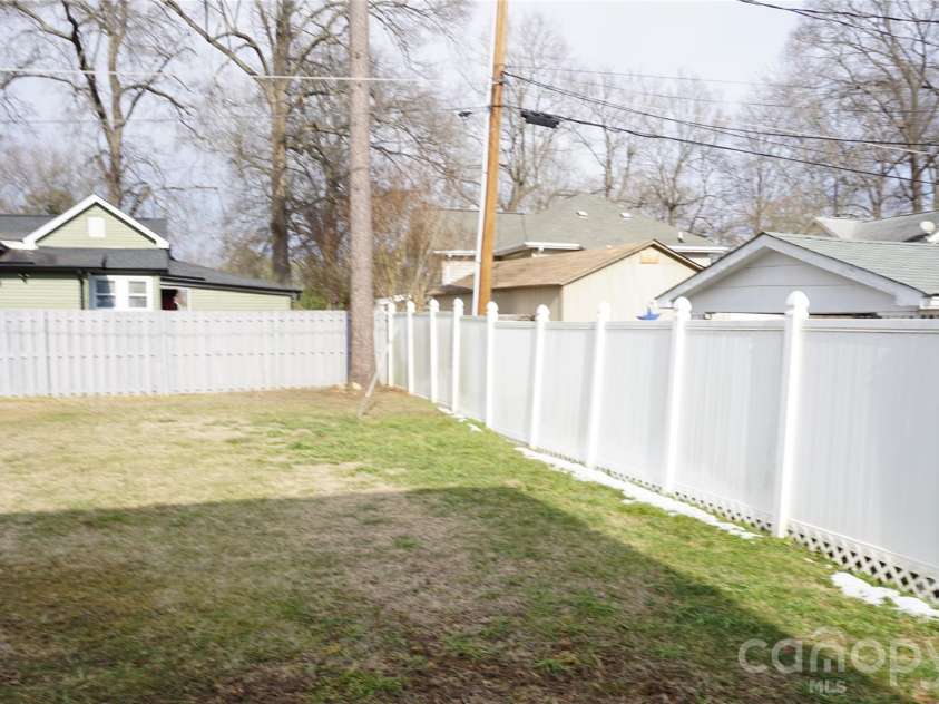 1022 C Street, Kannapolis, NC 28081.  MLS# CAR4343923, YatesRealty ID 5013. 