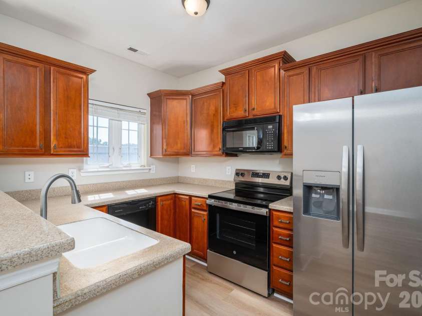 233 Southgate Lane, Mount Holly, NC 28120.  MLS# CAR4422759, YatesRealty ID 50133. 
