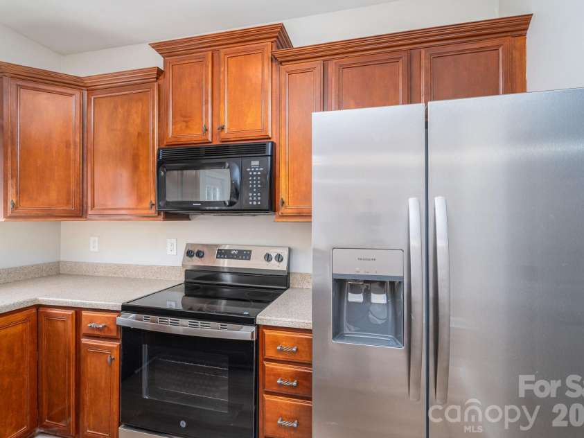 233 Southgate Lane, Mount Holly, NC 28120.  MLS# CAR4422759, YatesRealty ID 50133. 