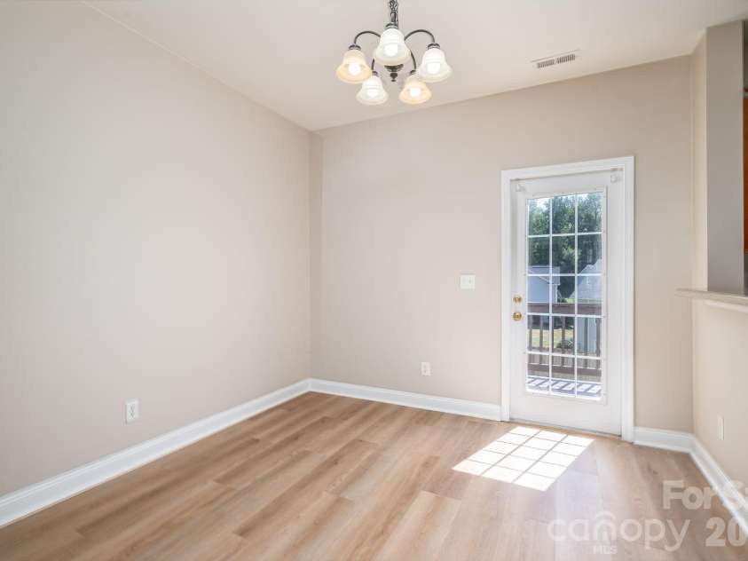 233 Southgate Lane, Mount Holly, NC 28120.  MLS# CAR4422759, YatesRealty ID 50133. 