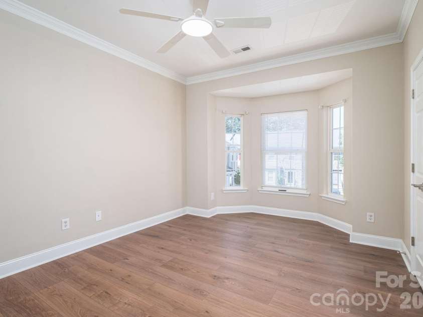 233 Southgate Lane, Mount Holly, NC 28120.  MLS# CAR4422759, YatesRealty ID 50133. 