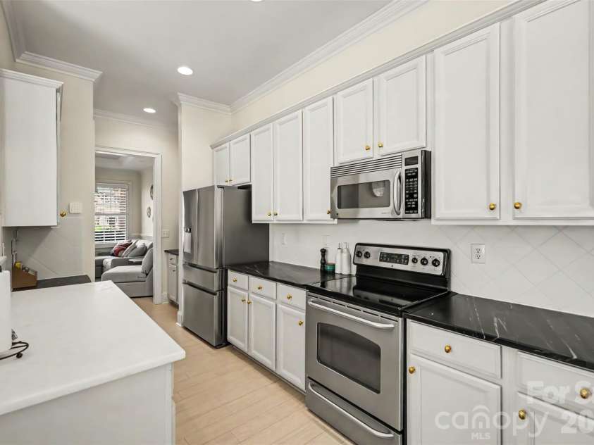 8354 Indigo Row, Charlotte, NC 28277.  MLS# CAR4417457, YatesRealty ID 50135. 