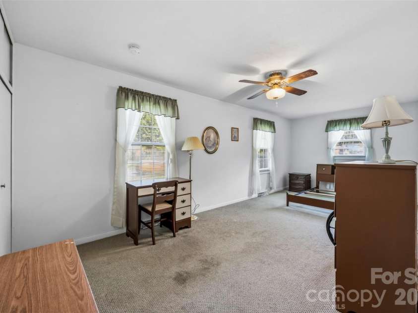 628 Sedgefield Street, Concord, NC 28025.  MLS# CAR4423342, YatesRealty ID 50136. 