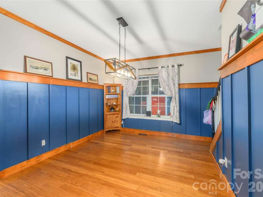 212 Sunset Ridge Drive, Etowah, NC 28729.  MLS# CAR4423280, YatesRealty ID 50137. 