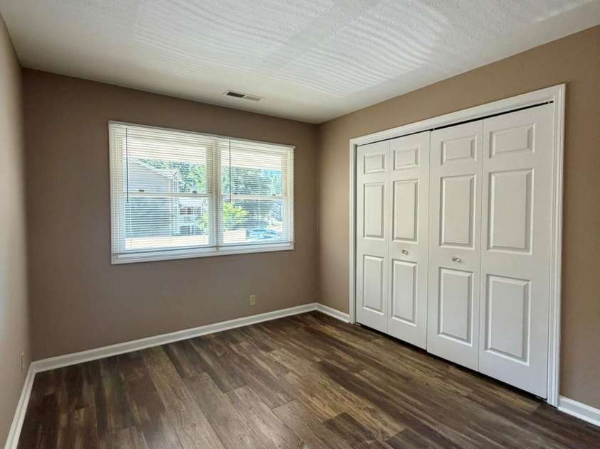 22 Willow Tree Run, Asheville, NC 28803.  MLS# CAR4423602, YatesRealty ID 50138. 