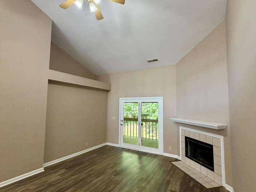22 Willow Tree Run, Asheville, NC 28803.  MLS# CAR4423602, YatesRealty ID 50138. 
