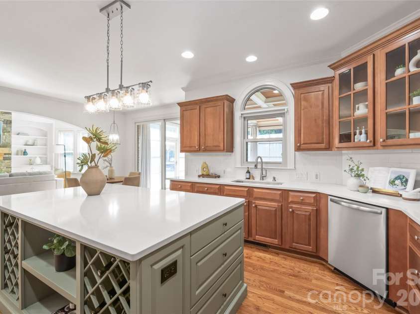 17125 Laurel Walk Court, Charlotte, NC 28277.  MLS# CAR4423584, YatesRealty ID 50139. 