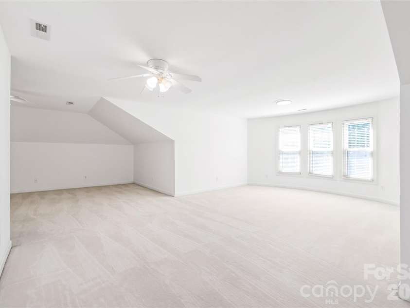 17125 Laurel Walk Court, Charlotte, NC 28277.  MLS# CAR4423584, YatesRealty ID 50139. 