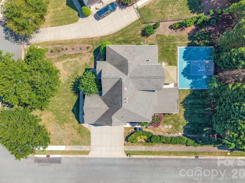 17125 Laurel Walk Court, Charlotte, NC 28277.  MLS# CAR4423584, YatesRealty ID 50139. 