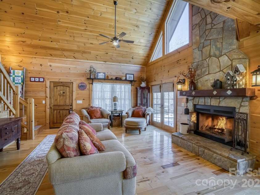 1186 Grandview Peaks Drive, Nebo, NC 28761.  MLS# CAR4215417, YatesRealty ID 5014. 