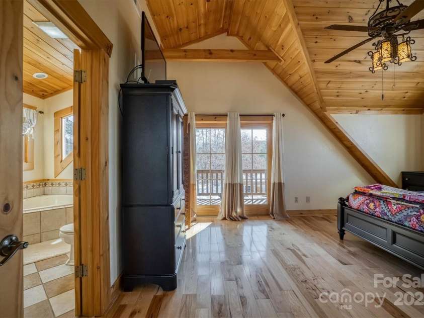 1186 Grandview Peaks Drive, Nebo, NC 28761.  MLS# CAR4215417, YatesRealty ID 5014. 