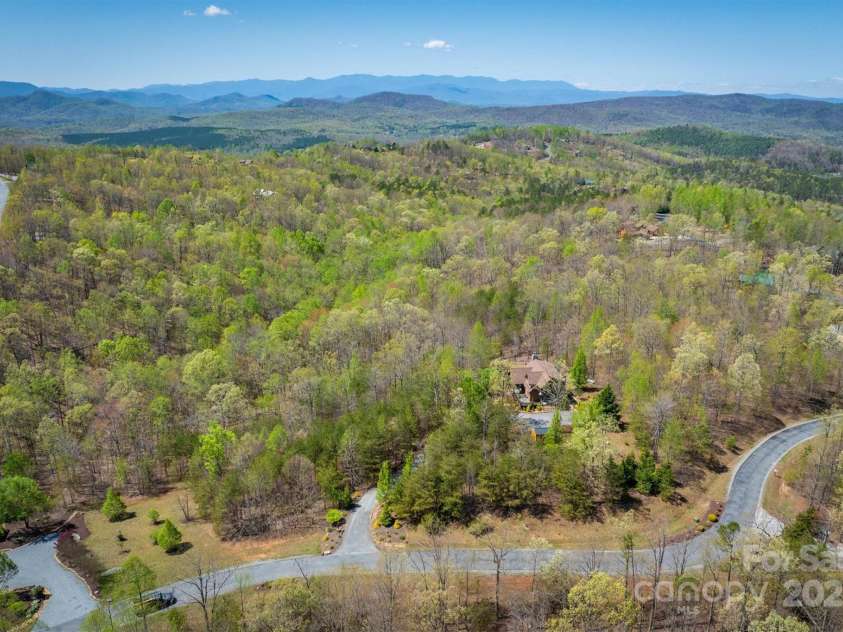 1186 Grandview Peaks Drive, Nebo, NC 28761.  MLS# CAR4215417, YatesRealty ID 5014. 