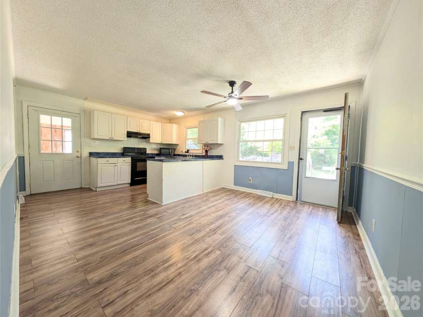 164 Blackmon Circle, Kershaw, SC 29067.  MLS# CAR4423665, YatesRealty ID 50140. 