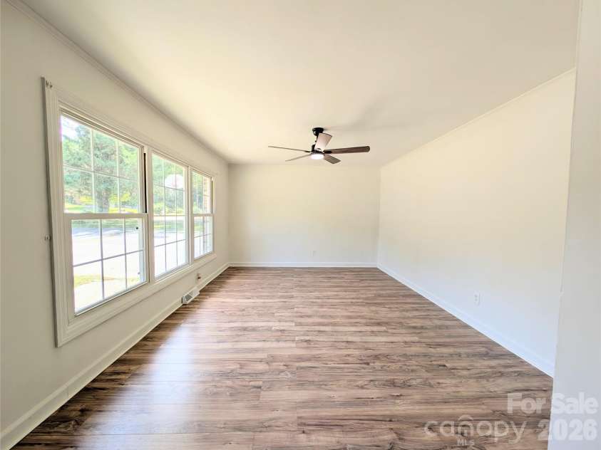 164 Blackmon Circle, Kershaw, SC 29067.  MLS# CAR4423665, YatesRealty ID 50140. 