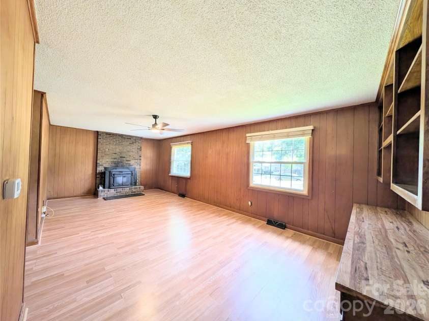 164 Blackmon Circle, Kershaw, SC 29067.  MLS# CAR4423665, YatesRealty ID 50140. 