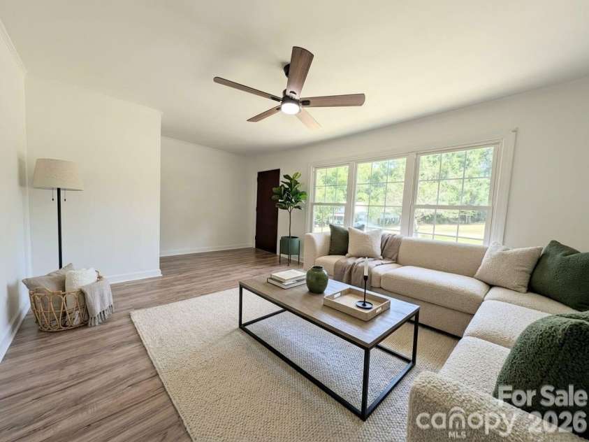 164 Blackmon Circle, Kershaw, SC 29067.  MLS# CAR4423665, YatesRealty ID 50140. Virtually staged