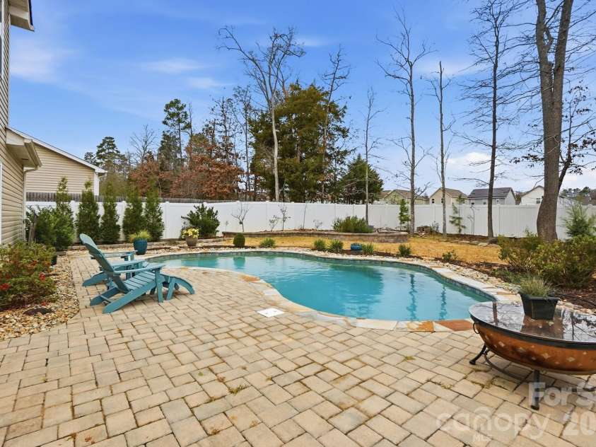 12788 Clydesdale Drive, Midland, NC 28107.  MLS# CAR4322367, YatesRealty ID 50142. 