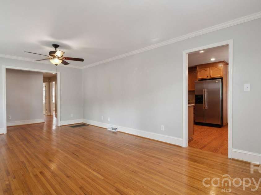 1818 Woodland Drive, Charlotte, NC 28205.  MLS# CAR4423270, YatesRealty ID 50144. 