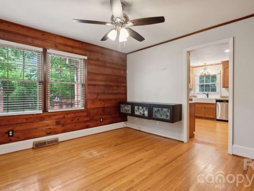 1818 Woodland Drive, Charlotte, NC 28205.  MLS# CAR4423270, YatesRealty ID 50144. 