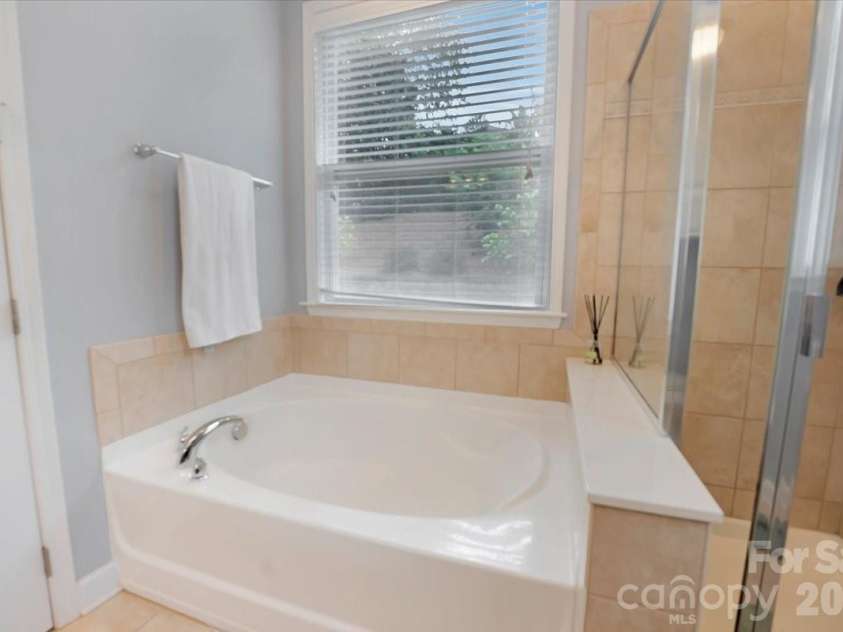 13210 Reunion Street, Charlotte, NC 28278.  MLS# CAR4422650, YatesRealty ID 50145. 
