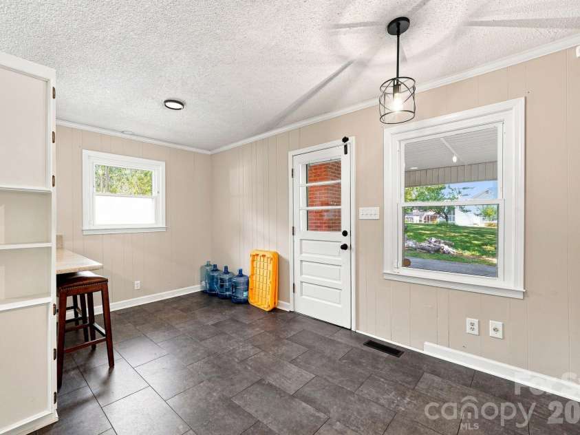 101 Reading Street, York, SC 29745.  MLS# CAR4422873, YatesRealty ID 50146. 