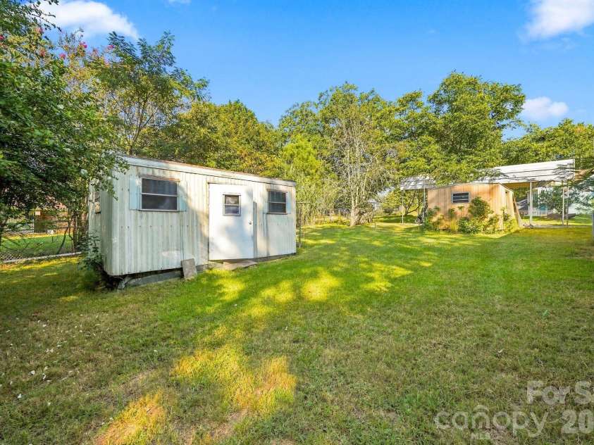 101 Reading Street, York, SC 29745.  MLS# CAR4422873, YatesRealty ID 50146. 