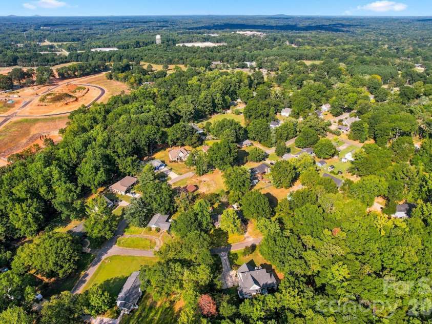 101 Reading Street, York, SC 29745.  MLS# CAR4422873, YatesRealty ID 50146. 