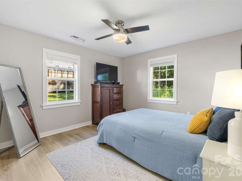 424 Arbor Drive, Waxhaw, NC 28173.  MLS# CAR4423149, YatesRealty ID 50147. 