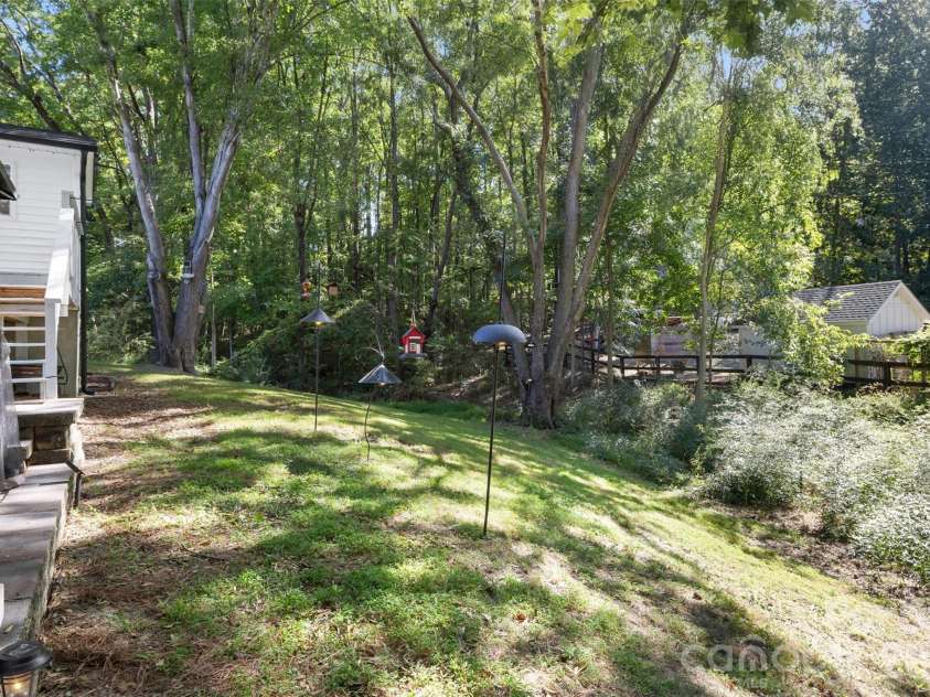 424 Arbor Drive, Waxhaw, NC 28173.  MLS# CAR4423149, YatesRealty ID 50147. 