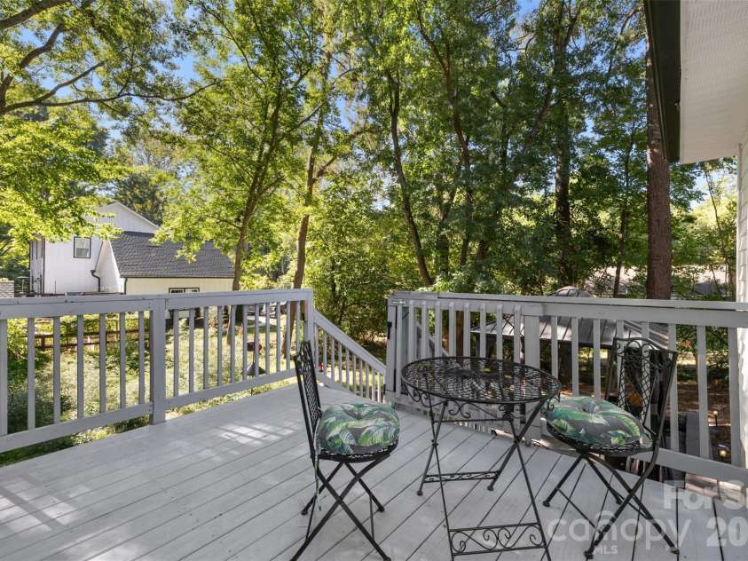 424 Arbor Drive, Waxhaw, NC 28173.  MLS# CAR4423149, YatesRealty ID 50147. 