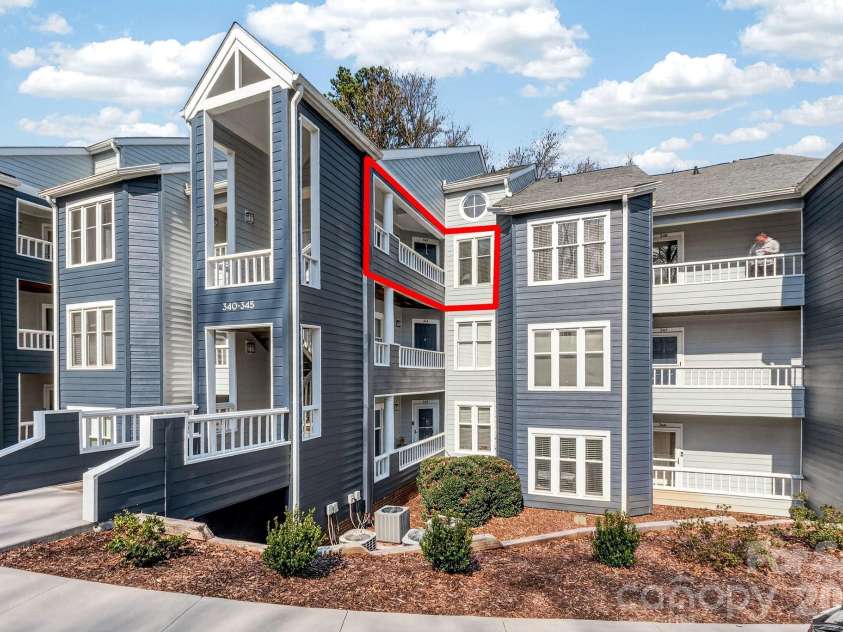 345 Northwest Drive, Davidson, NC 28036.  MLS# CAR4351722, YatesRealty ID 5015. 