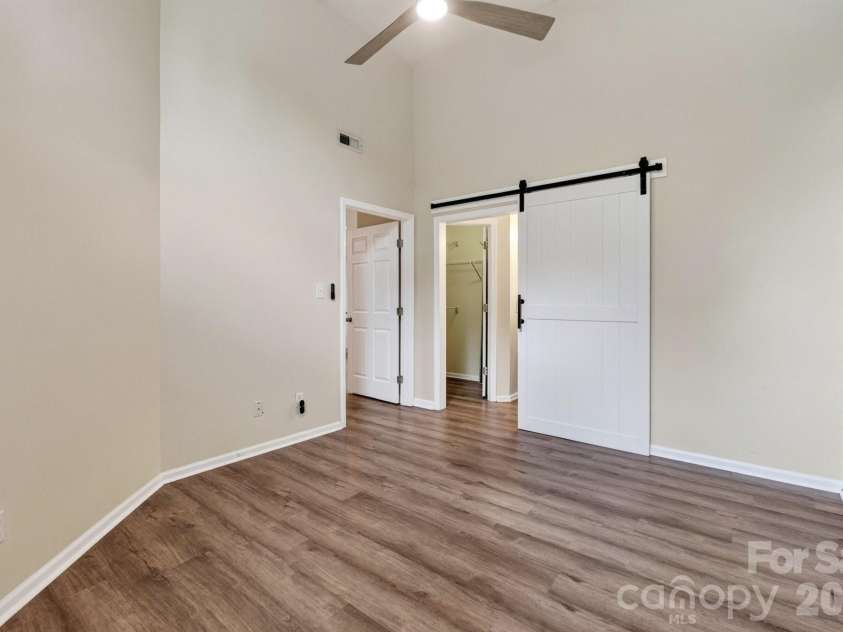 345 Northwest Drive, Davidson, NC 28036.  MLS# CAR4351722, YatesRealty ID 5015. 
