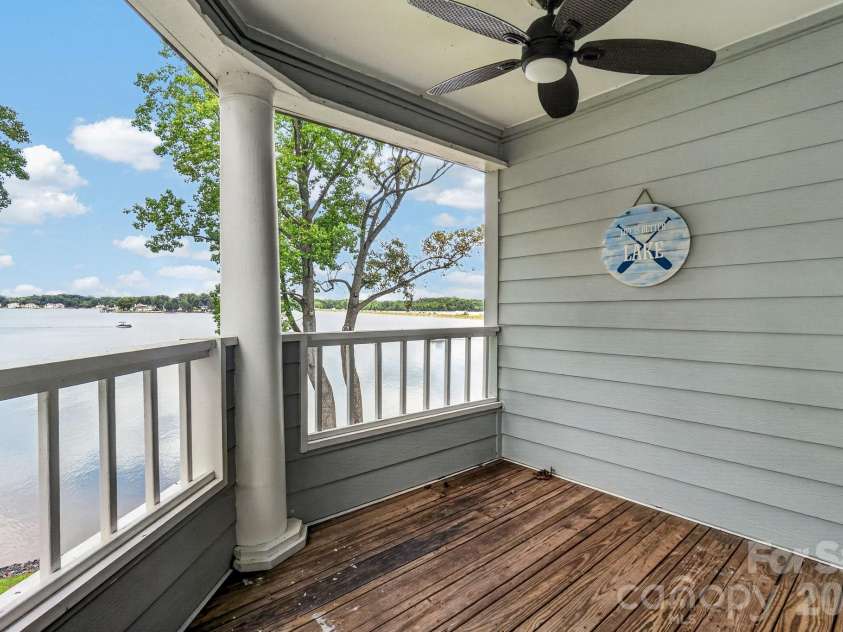 345 Northwest Drive, Davidson, NC 28036.  MLS# CAR4351722, YatesRealty ID 5015. 