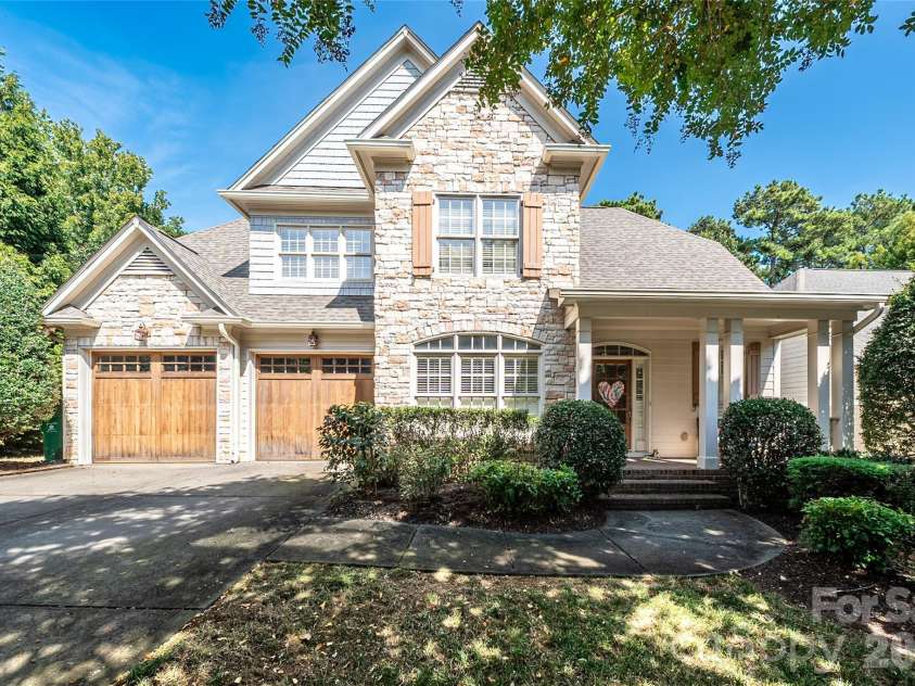 9605 White Hemlock Lane, Charlotte, NC 28270.  MLS# CAR4422399, YatesRealty ID 50151. Welcome Home