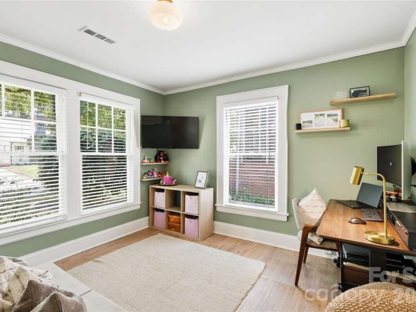 700 Woodruff Place, Charlotte, NC 28208.  MLS# CAR4422383, YatesRealty ID 50152. Third bedroom currently used as a flex/ office space