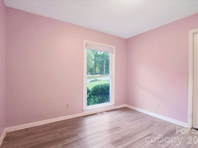 2508 Amity Avenue, Gastonia, NC 28054.  MLS# CAR4422420, YatesRealty ID 50153. 
