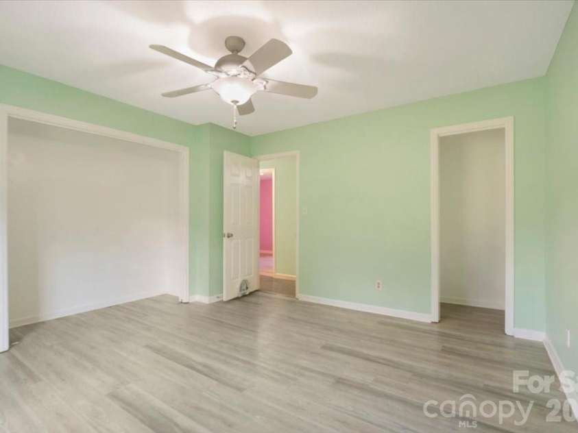 2508 Amity Avenue, Gastonia, NC 28054.  MLS# CAR4422420, YatesRealty ID 50153. 