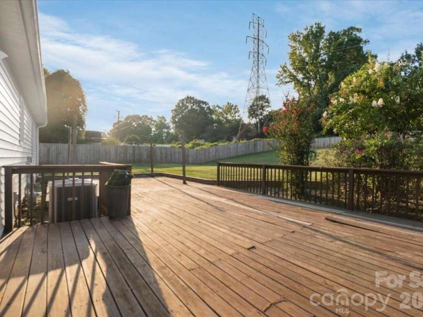 2508 Amity Avenue, Gastonia, NC 28054.  MLS# CAR4422420, YatesRealty ID 50153. 