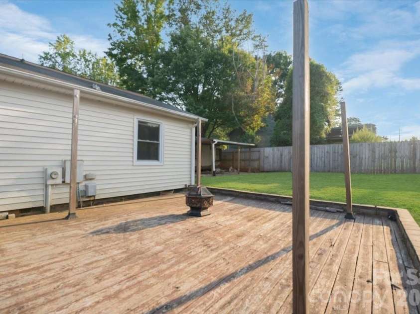 2508 Amity Avenue, Gastonia, NC 28054.  MLS# CAR4422420, YatesRealty ID 50153. 