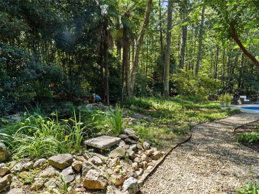 1 Brigadoon Lane, Waxhaw, NC 28173.  MLS# CAR4422417, YatesRealty ID 50154. 